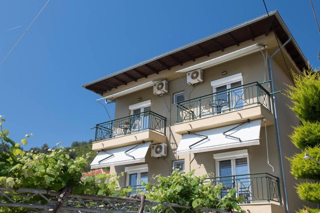 Dimitreli Venetia Studios Koinira Exterior photo